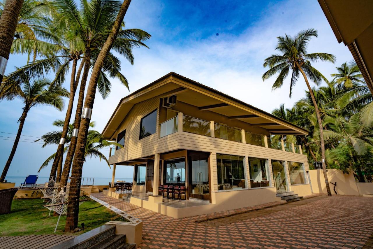 The Windmill Resorts Mālvan 外观 照片