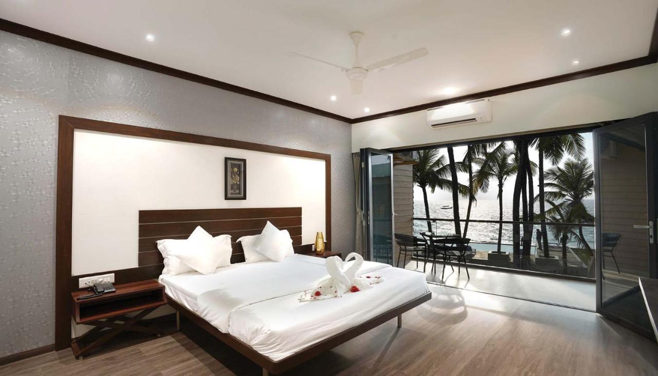 The Windmill Resorts Mālvan 外观 照片